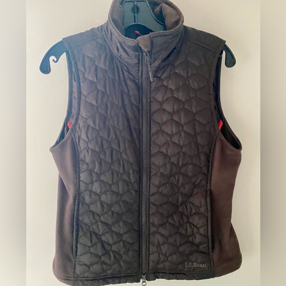 Flattering LL Bean brown vest.